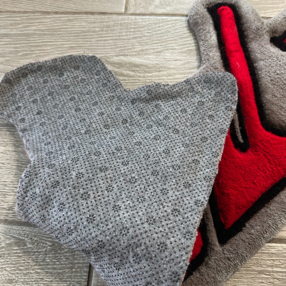 Custom Tufted Rug - Sicko Inspired - Picture 5 of 6